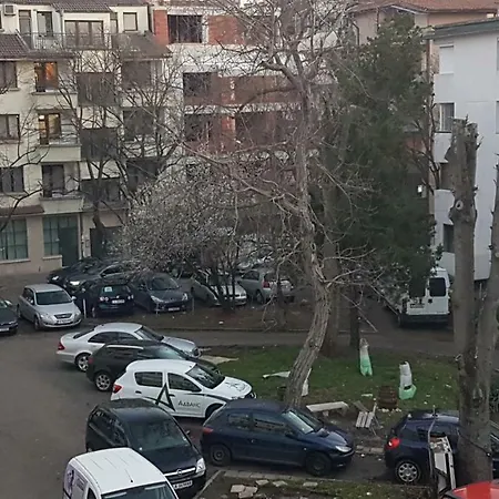 Апартамент Бургас 布尔加斯