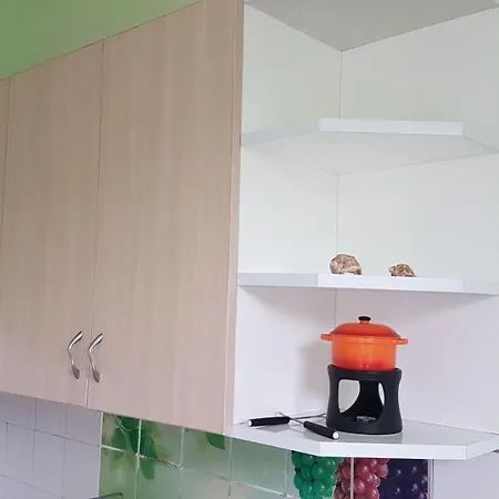 Апартамент Бургас * ブルガス